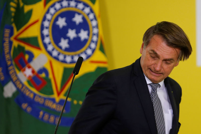 Bolsonaro sinaliza apoio à flexibilização do teto de gastos