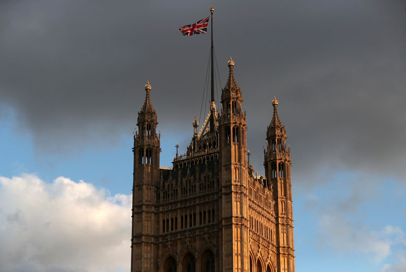 © Reuters. Britain's Houses of Parliament is pictured in London