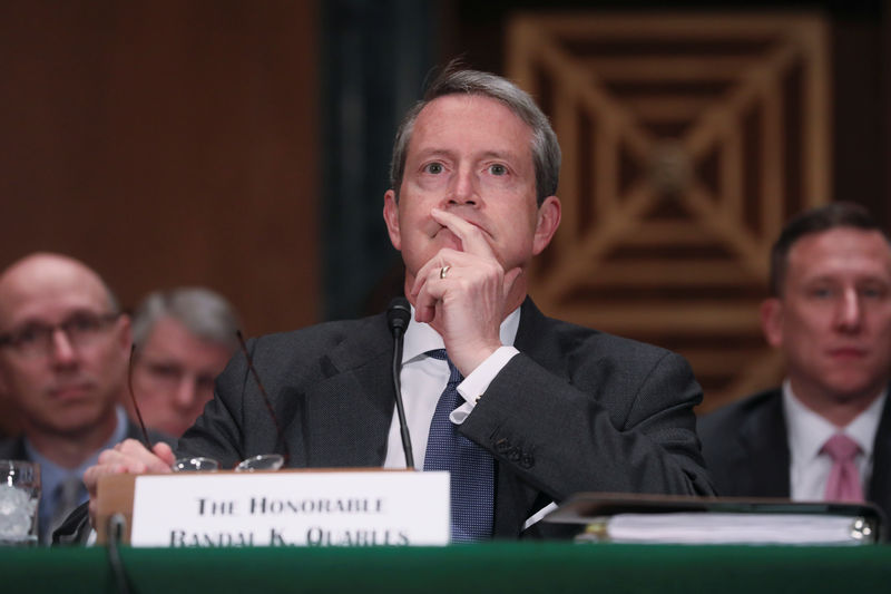 © Reuters. Randal Quarles testifies before Senate Banking Committee hearing on oversight of financial regulators on Capitol Hill in Washington
