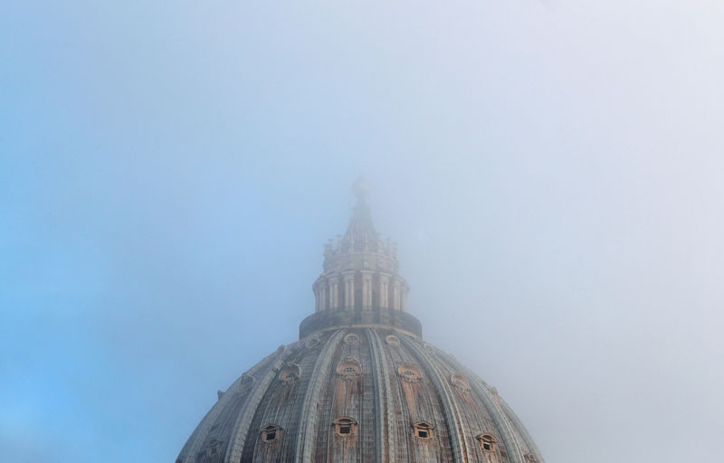 Las escabrosas finanzas del Vaticano plantean el dilema de san Agustín