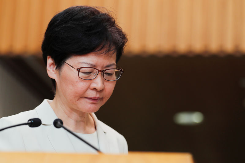 زعيمة هونج كونج: الإجراءات التي أعُلنت هذا الأسبوع &quot;خطوة أولى&quot;