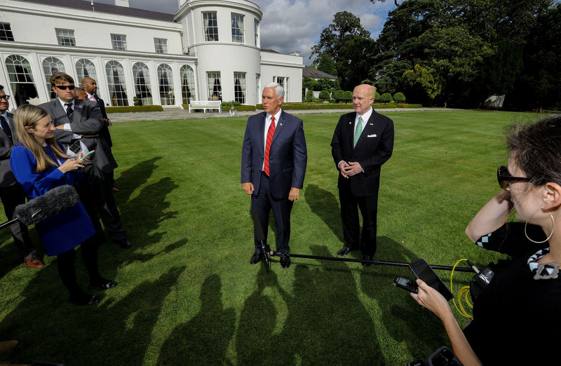 © Reuters. FILE PHOTO - U.S. Vice-President Mike Pence arrives in Dublin