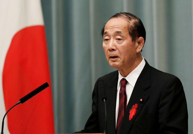 وزير البيئة: اليابان قد تتخلص من مياه مشعة في المحيط الهادي