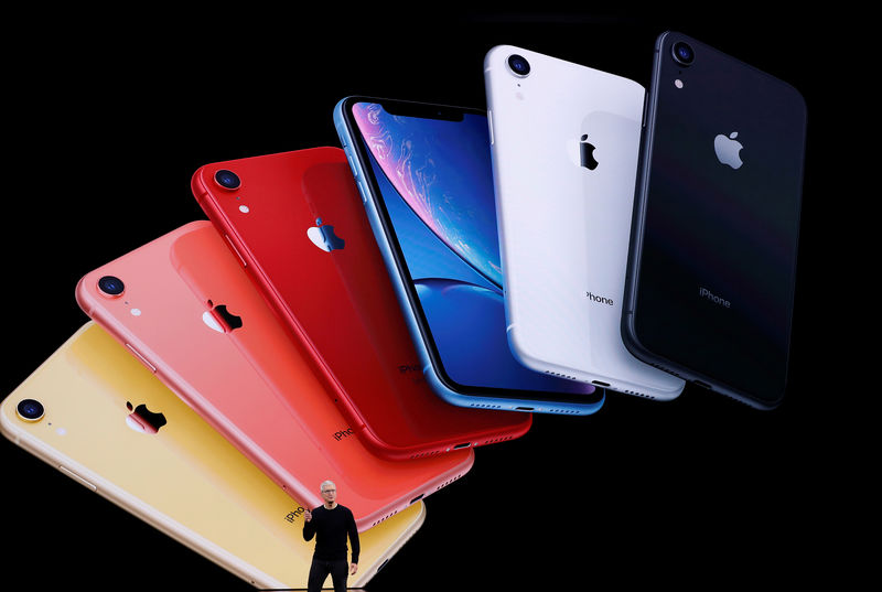 Apple's new, lower priced iPhone draws tepid response in Asia