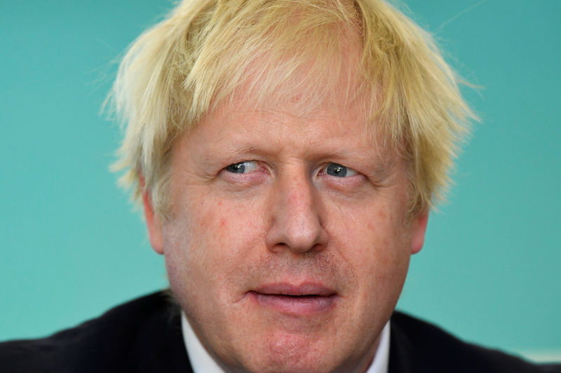 © Reuters. Britain's Prime Minister Boris Johnson visits Pimlico Primary