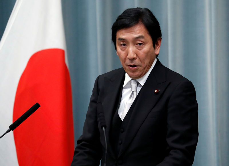 © Reuters. Japan's Economy, Trade and Industry Minister Sugawara attends a news conference at PM Abe's official residence in Tokyo