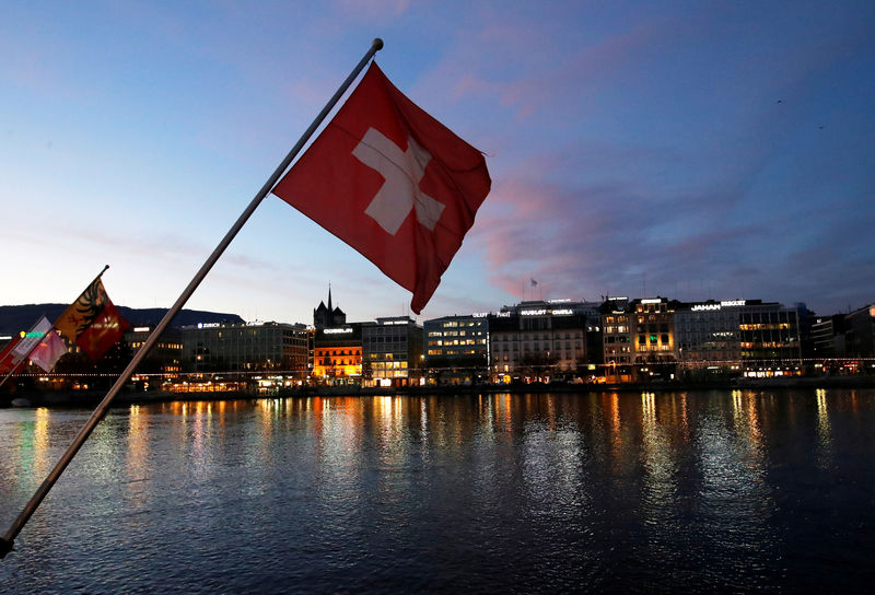 سويسرا تسحب الجنسية من رجل يجند أفرادا لتنظيم الدولة الإسلامية
