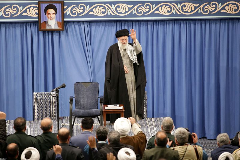 © Reuters. FILE PHOTO: Iran's Supreme Leader Ayatollah Ali Khamenei waves as he meets with people, in Tehran