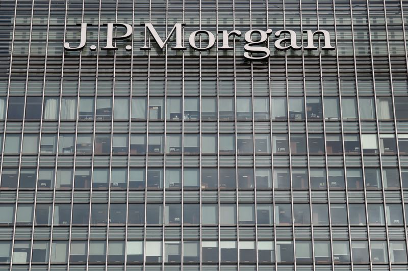 © Reuters. FILE PHOTO: The J.P.Morgan logo is seen at their offices at Canary Wharf financial district in London
