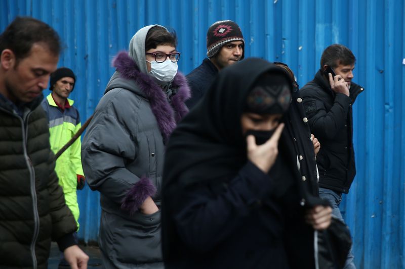 Irán informa de 16 muertos y 95 infectados por el coronavirus