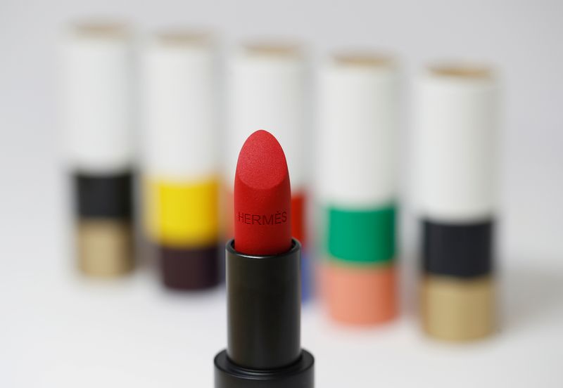 © Reuters. FILE PHOTO: Lipsticks by French luxury group Hermes are seen in this illustration picture