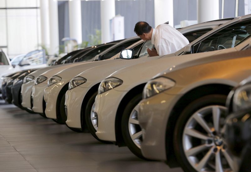 هبوط مبيعات السيارات في الصين 18.7% على أساس سنوي في يناير