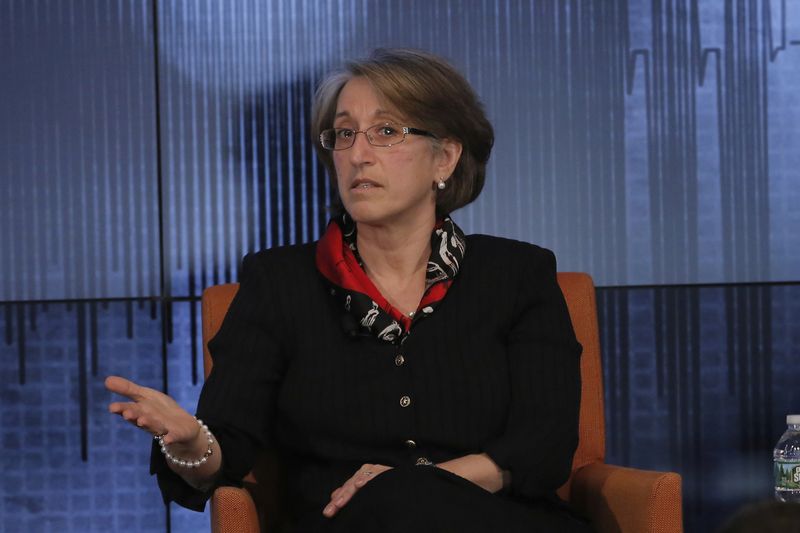 © Reuters. Barbara Novick, Vice chairman of BlackRock, speaks during a Reuters Breakingviews panel in New York