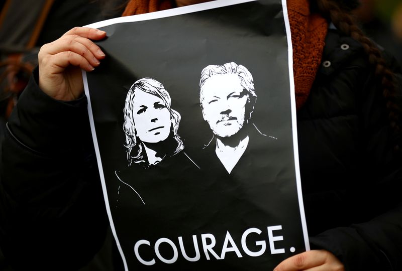 © Reuters. Hearing to decide whether Julian Assange should be extradited to the United States, in London