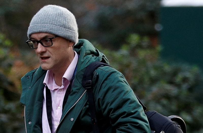 © Reuters. FILE PHOTO: Dominic Cummings, special advisor for Britain's Prime Minister Boris Johnson, is seen outside Downing Street in London