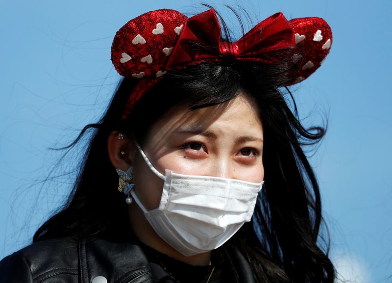El Disneylandia de Tokio cerrará hasta mediados de marzo por el temor al coronavirus