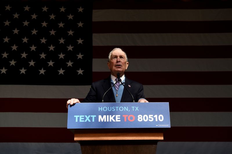 © Reuters. U.S. 2020 Democratic presidential candidate Michael Bloomberg speaks at a campaign rally in Houston, Texas