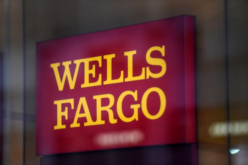 &copy; Reuters. FILE PHOTO: A Wells Fargo logo is seen in New York City