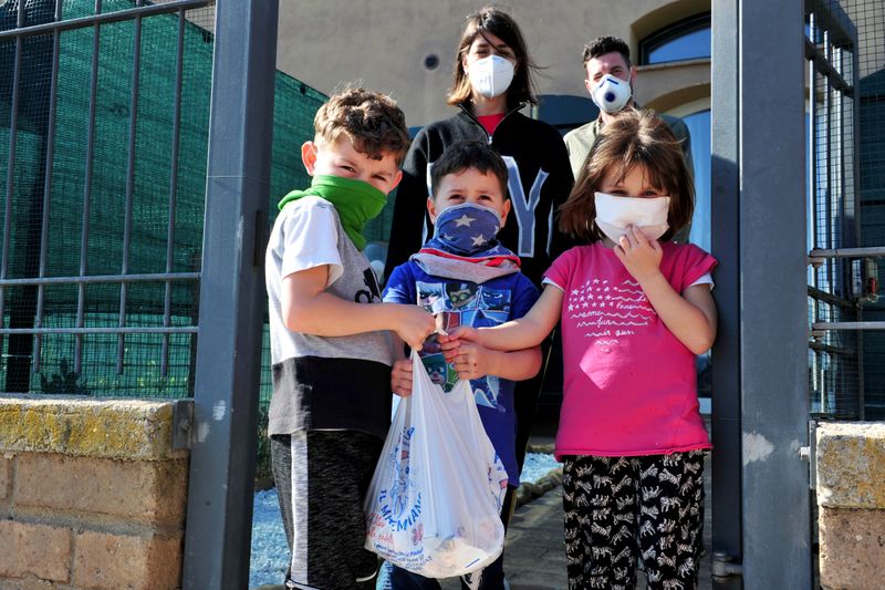 &copy; Reuters. Fifth week of lockdown to combat the coronavirus disease (COVID-19) in Italy