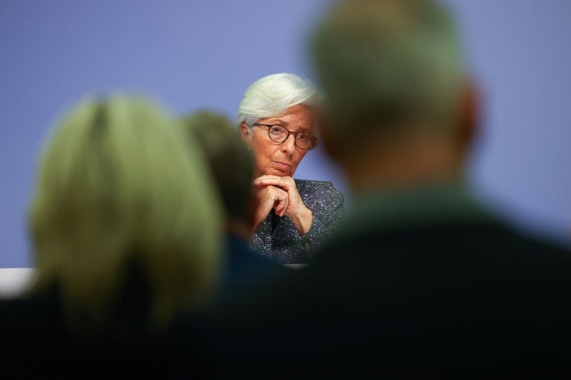 &copy; Reuters. Christine Lagarde, presidente della Banca centrale europea, durante una conferenza stampa a Francoforte