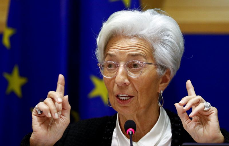 &copy; Reuters. La presidente della Banca centrale europea Christine Lagarde presso il Parlamento europeo a Bruxelles