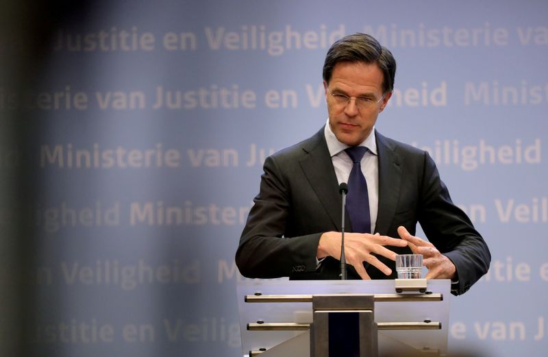 &copy; Reuters. FILE PHOTO: Dutch Prime Minister Mark Rutte holds a news conference in the Hague