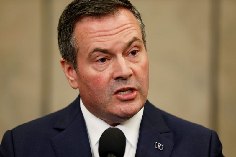 &copy; Reuters. Alberta Premier Kenney speaks during a news conference after meeting with Canada&apos;s Prime Minister Justin Trudeau on Parliament Hill in Ottawa