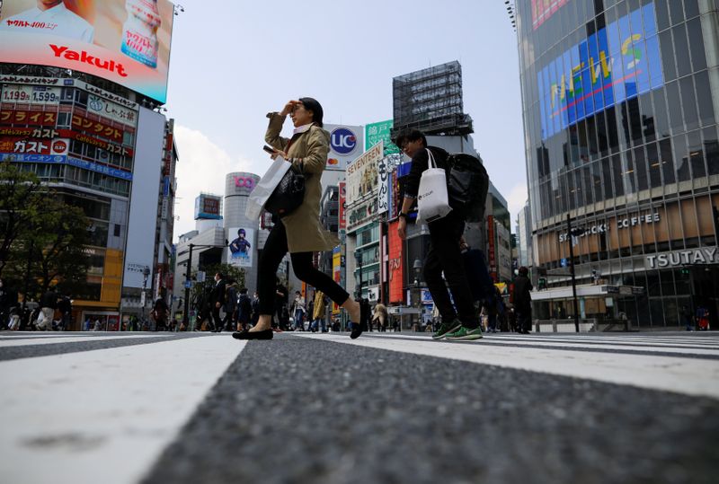 &copy; Reuters. ＷＨＯ「日本は対策強化の必要も」、経路不明のコロナ感染増で