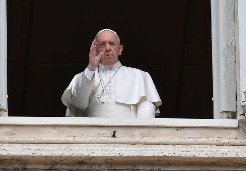 &copy; Reuters. Pope Francis on Easter Monday