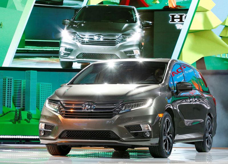 &copy; Reuters. FILE PHOTO: The 2018 Honda Odyssey minivan makes its world debut during the North American International Auto Show in Detroit