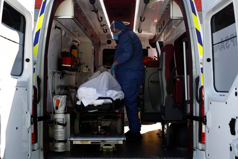 © Reuters. A day with French ambulance workers during coronavirus emergency in Paris suburb