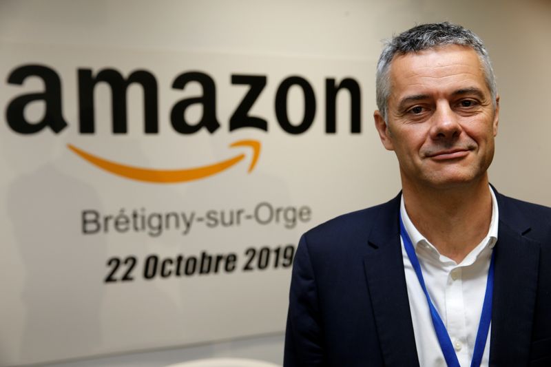 &copy; Reuters. FILE PHOTO: Frederic Duval, director of Amazon France, poses a press visit at the Amazon fulfilment center in Bretigny-sur-Orge near Paris