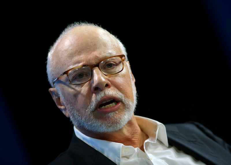 &copy; Reuters. FILE PHOTO: FILE PHOTO: Paul Singer, founder and president of Elliott Management Corp