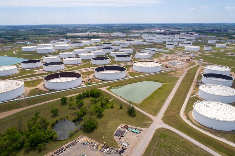 &copy; Reuters. Crude oil storage tanks are seen in an aerial photograph at the Cushing oil hub