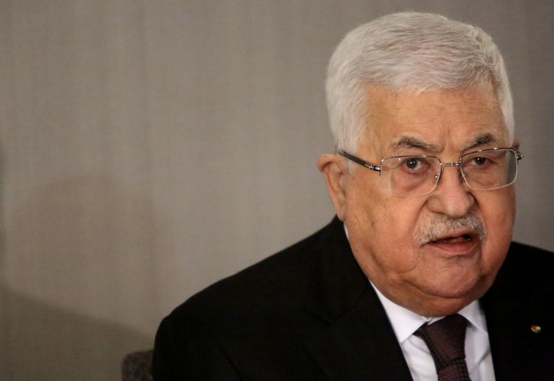&copy; Reuters. عباس: كل الاتفاقات مع إسرائيل والولايات المتحدة لاغية اذا ضمت اسرائيل الضفة