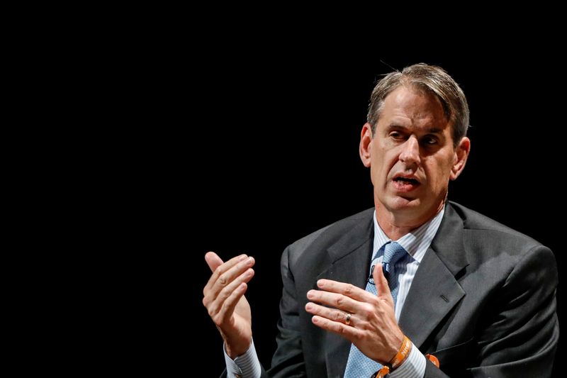 &copy; Reuters. FILE PHOTO: Bill Gurley, General Partner at Benchmark, presents during the 2018 Sohn Investment Conference in New York
