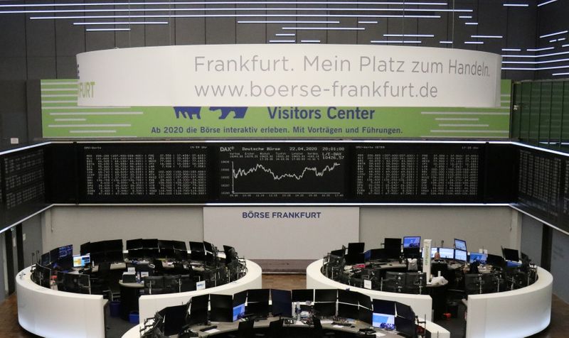 &copy; Reuters. FILE PHOTO:  The German share price index DAX graph is pictured at the stock exchange in Frankfurt