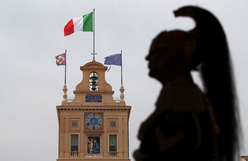 &copy; Reuters. イタリア、新型コロナ死者が3月19日以来最少　新規感染は増加