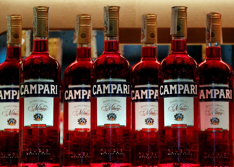 &copy; Reuters. FILE PHOTO: Campari bottles are seen in a bar downtown Milan