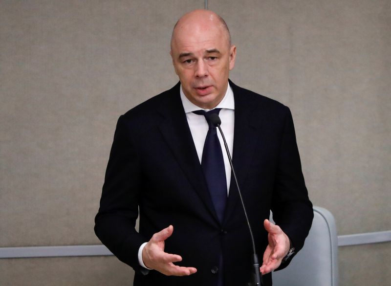 &copy; Reuters. FILE PHOTO:  Russian Finance Minister Siluanov delivers a speech during a session of the lower house of parliament in Moscow