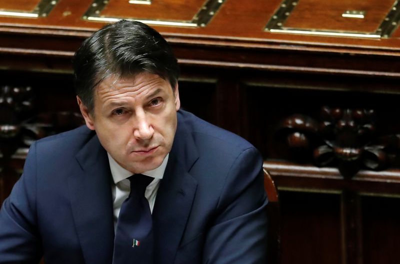 &copy; Reuters. Italian Prime Minister Giuseppe Conte attends a session of the lower house of parliament on the coronavirus disease (COVID-19) in Rome