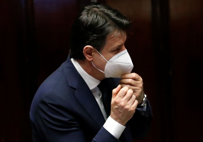 &copy; Reuters. Imagen de archivo. El primer ministro italiano, Giuseppe Conte, en una sesión de la cámara baja del Parlamento, Roma