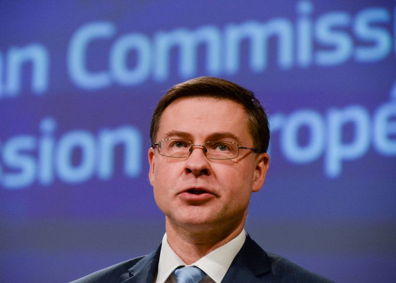 &copy; Reuters. FILE PHOTO: Executive Vice-President Valdis Dombrovskis presents the EU executive&apos;s economic response to the coronavirus epidemic, in Brussels