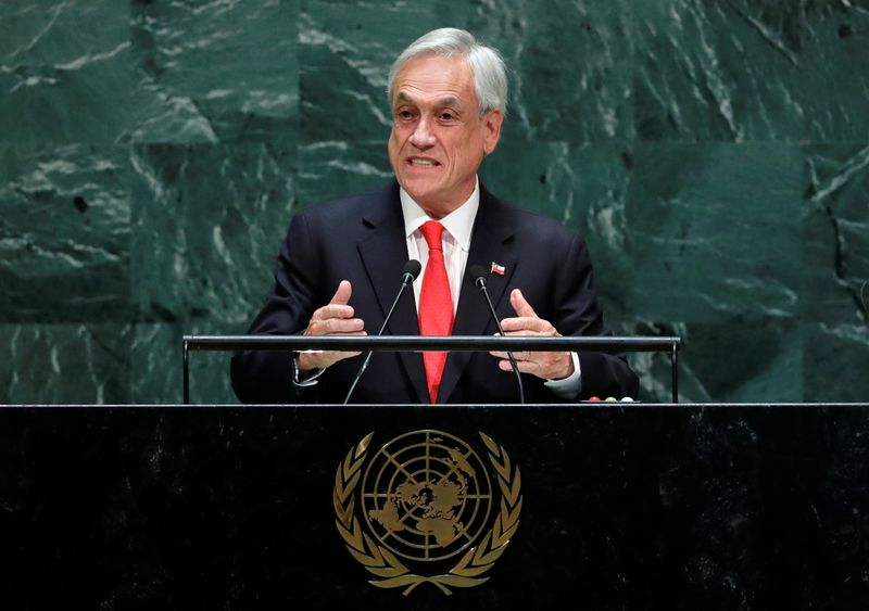 &copy; Reuters. FILE PHOTO: Chile&apos;s President Sebastian Pinera addresses the 74th session of the United Nations General Assembly at U.N. headquarters in New York City, New York, U.S.