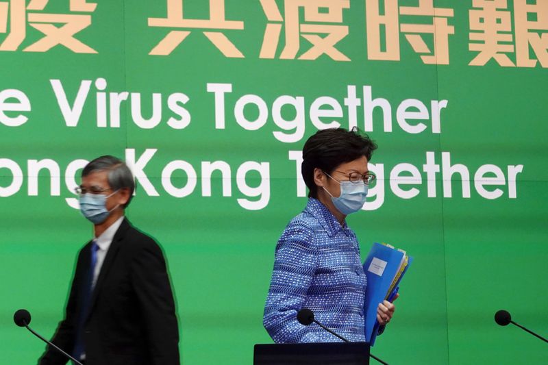 &copy; Reuters. موظفو الدولة في هونج كونج يبدأون العودة لأعمالهم اعتبارا من الأسبوع المقبل