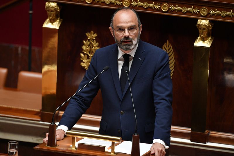 © Reuters. French PM Philippe delivers statement to unwind coronavirus lockdown at National Assembly in Paris