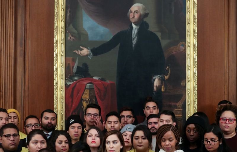 © Reuters. DACA recipients take part in a news conference with Democratic congressional leaders at the U.S. Capitol in Washington