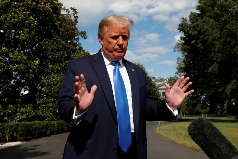 &copy; Reuters. President Donald Trump departs for the Walter Reed National Military Medical Center