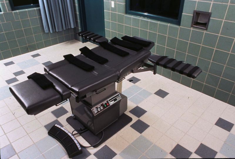 &copy; Reuters. FOTO DE ARCHIVO: La cámara de ejecución de la Penitenciaría de Terre Haute en Indiana, Estados Unidos, en esta foto sin fecha.