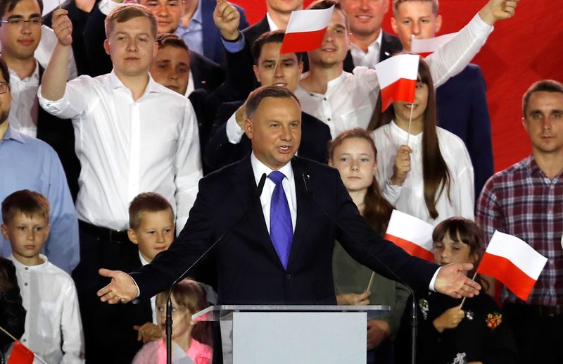 &copy; Reuters. ポーランド大統領選、保守現職ドゥダ大統領の勝利確実に